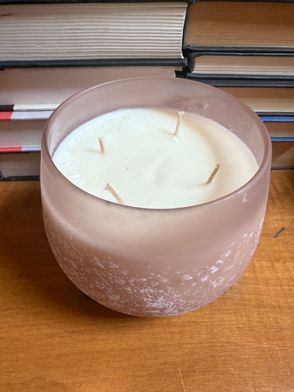 Spiced Negroni candle - 32 oz - Frosted Purple Lotus Bowl